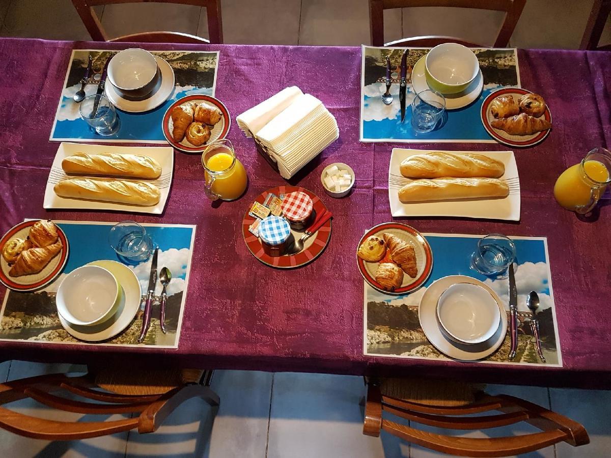 La Combe Joseph Bed and Breakfast Remoulins Eksteriør billede